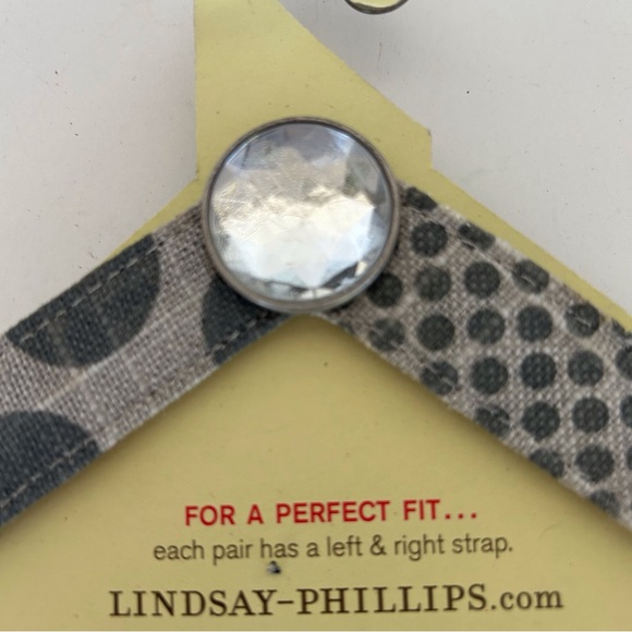 LINDSAY PHILLIPS SWITCH FLOPS SIZE LARGE - Picture 7 of 10